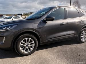232 Ford Kuga plugin hybrid - Image 4