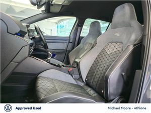 Volkswagen Golf 2.0 TDI 150BHP R-Line - Image 4