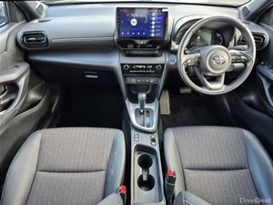 Toyota Yaris Cross ** 1.5 HYBRID ** AUTO ** HUGE S - Image 2