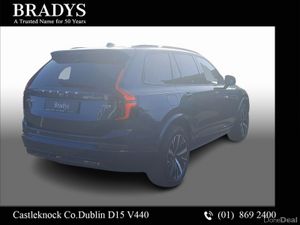 Volvo XC90 T8 PLUS DARK Edition Air Suspension--Re - Image 4