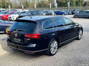 2.0TSI R-LINE//272BHP//FULL LEATHER/HEATED SEATS// - Image 4