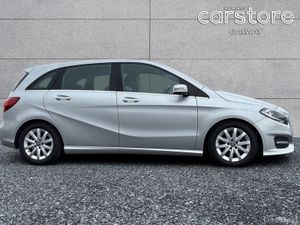 Mercedes-Benz B-Class B180 1.3 AMG LINE EDITION (P - Image 3