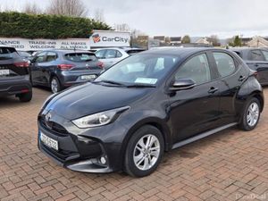 Toyota Yaris 1.0 Luna 4DR - Image 2
