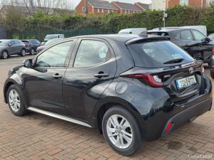 Toyota Yaris 1.0 Luna 4DR - Image 3