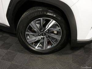 Hyundai Tucson HYBRID COMFORT PLUS 1.6L PETROL AUT - Image 3