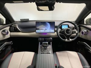BYD ATTO 3 Design 60kWh 204BHP - 18 Inch Alloys - - Image 4