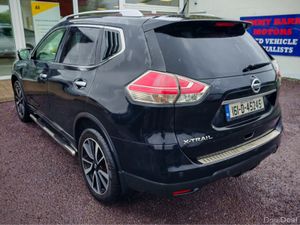 Nissan X-Trail 1.6 DSL SVE 7 SEAT E6 4DR - Image 2