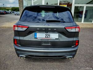 Ford Kuga ST-LINE X EDITION EC ECOBLUE - Image 4