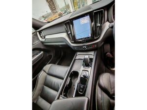 Volvo XC60 B4 D R-DESIGN 5DR AUTO - Image 3