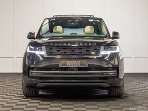 2023 Range Rover P440E SE 5 Seat N1 Crewcab - Image 2