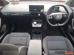 MG MG4 MG4 SR Excite **LIKE NEW** - Image 4