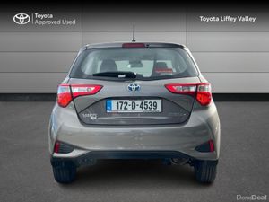 Toyota Yaris YARIS HYBRID 5DR LUNA - Image 4