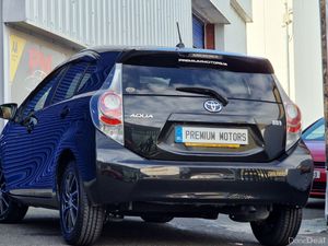 Toyota Aqua Automatic - Image 4