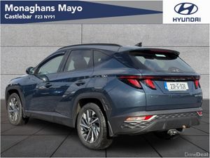 Hyundai Tucson EXECUTIVE 1.6 DIESEL 5DR - Image 3