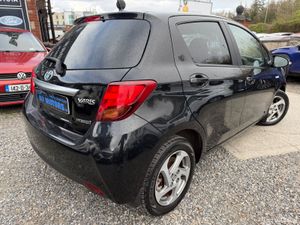 2017 Toyota Yaris 1.5 ICON VVT-I CVT AUTO - Image 4