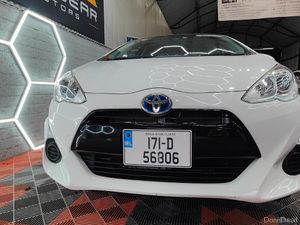 2017 Toyota Aqua 1.5 Petrol Hybrid - Image 2
