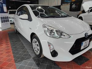2017 Toyota Aqua 1.5 Petrol Hybrid - Image 4