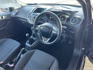 Ford Fiesta MCA ZETEC 1.0 65PS M5 4DR - Image 2