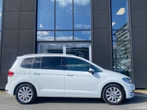 Volkswagen Touran 1.4 TSi Highline 7 Seat Auto - Image 4