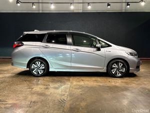 Honda Shuttle 1.5 HYBRID - MULTI FUNCTION STEERING - Image 3