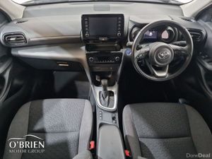 Toyota Yaris Cross 1.5 Hybrid Luna - Image 2