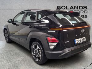 Hyundai KONA 1.6 HYBRID Signature Auto Finance fro - Image 3