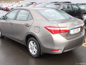 Toyota Corolla 2017 - Image 3
