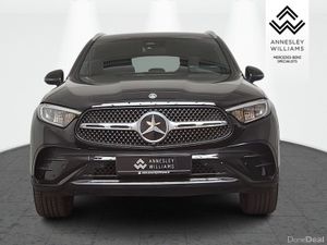 Mercedes-Benz GLC GLC300e AMG Line  4Matic - Image 3