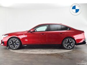 BMW 5-Series 530e M Sport Saloon - Image 3