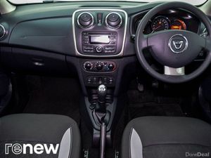 Dacia Sandero Stepway 1.5 dCi 90 SIGNATURE - Image 2