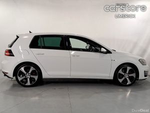 Volkswagen Golf 2.0TFSI GTI DSG ** Tartan Interior - Image 3