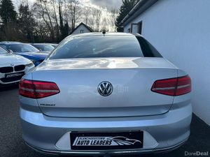 VOLKSWAGEN PASSAT 2.0 TDI HIGHLINE 150HP NAV - Image 4
