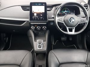 Renault Zoe R135 Z.E 50 GT Line CCS Rapid charge - Image 4