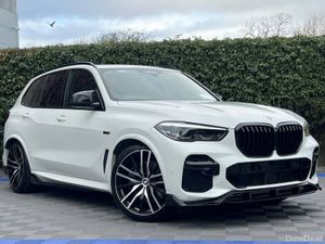 BMW X5 M-SPORT COMPETITION XDRIVE45e 3.0 HYBRID ** - Image 3
