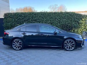 Toyota Corolla SOL 1.8 HYBRID ** LOW MILEAGE ** // - Image 2