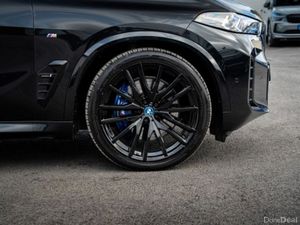 BMW X5 XDRIVE50E M SPORT *PRO PACK* - Image 2