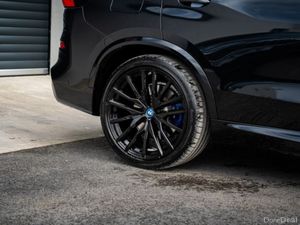 BMW X5 XDRIVE50E M SPORT *PRO PACK* - Image 3