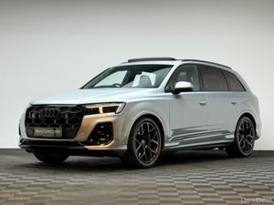 Audi Q7 3.0 TFSI E LAUNCH EDITION *PAN ROOF* - Image 3