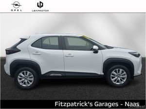 Toyota Yaris Cross 1.5 Hybrid Luna (Price Includes - Image 4