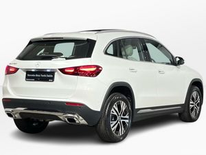 Mercedes-Benz GLA 180 Progressive - 18 Inch Alloys - Image 4