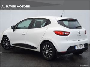 Renault Clio **TINY MILEAGE**1.2 16V 75 EXPRESSION - Image 3