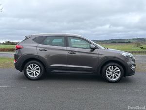 Hyundai Tucson 2018 EXECUTIVE SE - Image 3
