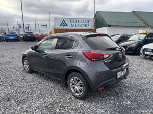 Mazda Demio - Image 3