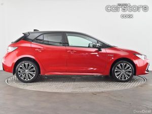 Toyota Corolla 1.8 Hybrid Luna Sport Hatchback - Image 2