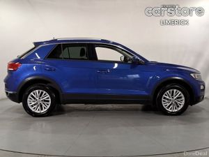 Volkswagen T-Roc 1.5 TSI 150bhp Sport - Image 2