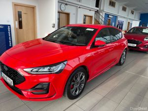 Ford Focus ST-Line  Petrol 1.0 EcoBoost - Image 2