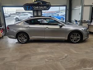 18 VOLKSWAGEN PASSAT HIGHLINE GT 2.0 DIESEL - Image 4