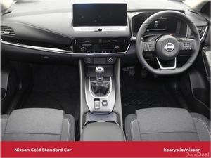 Nissan Qashqai 1.3 PET MILD HYBRID SV PREMIUM - Image 4