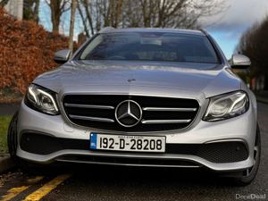 192 Mercedes-Benz E-Class Premium - Image 2