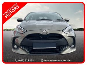 Toyota Yaris HYBRID 115 LUNA - Image 2